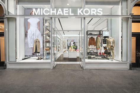 michael kors e shop europe|Michael Kors online ordering.